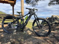 &Pi;&omega;&lambda;&epsilon;ί&tau;&alpha;&iota; CUBE STEREO HYBRID 140 HPC RACE 625